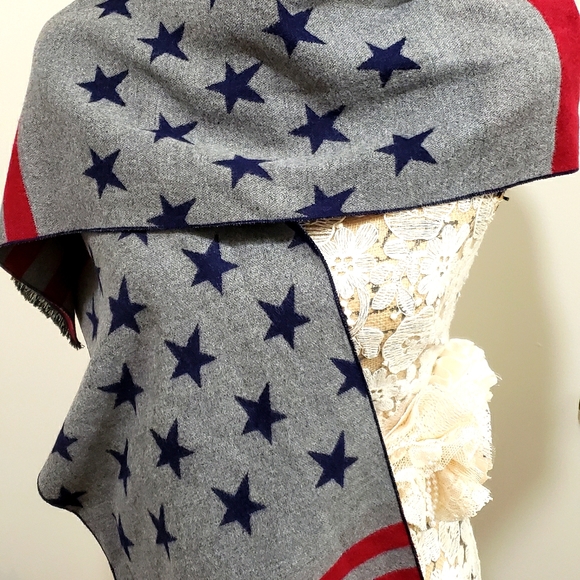 πΊπ² Americana πΊπ² Flag Scarf - Unisex - Picture 6 of 8